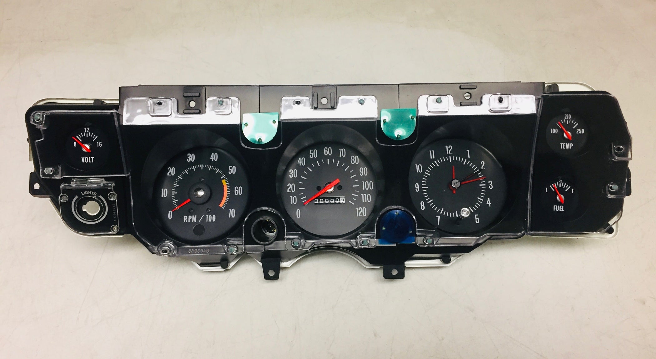 1971 Chevelle SS gauge cluster with volt gauge Monte Carlo El